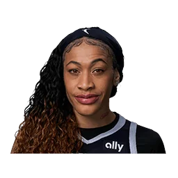 Chennedy Carter